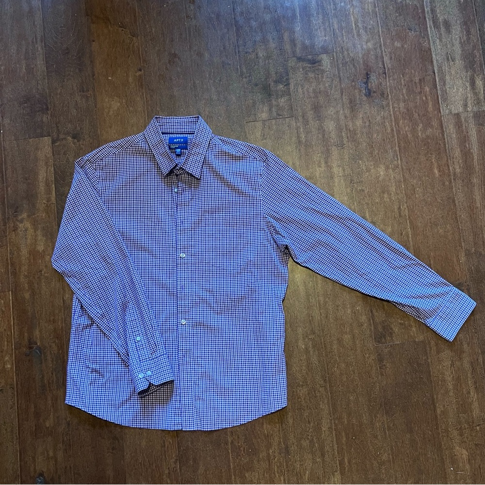 Men’s Large Apt. 9 button-up dress shirt